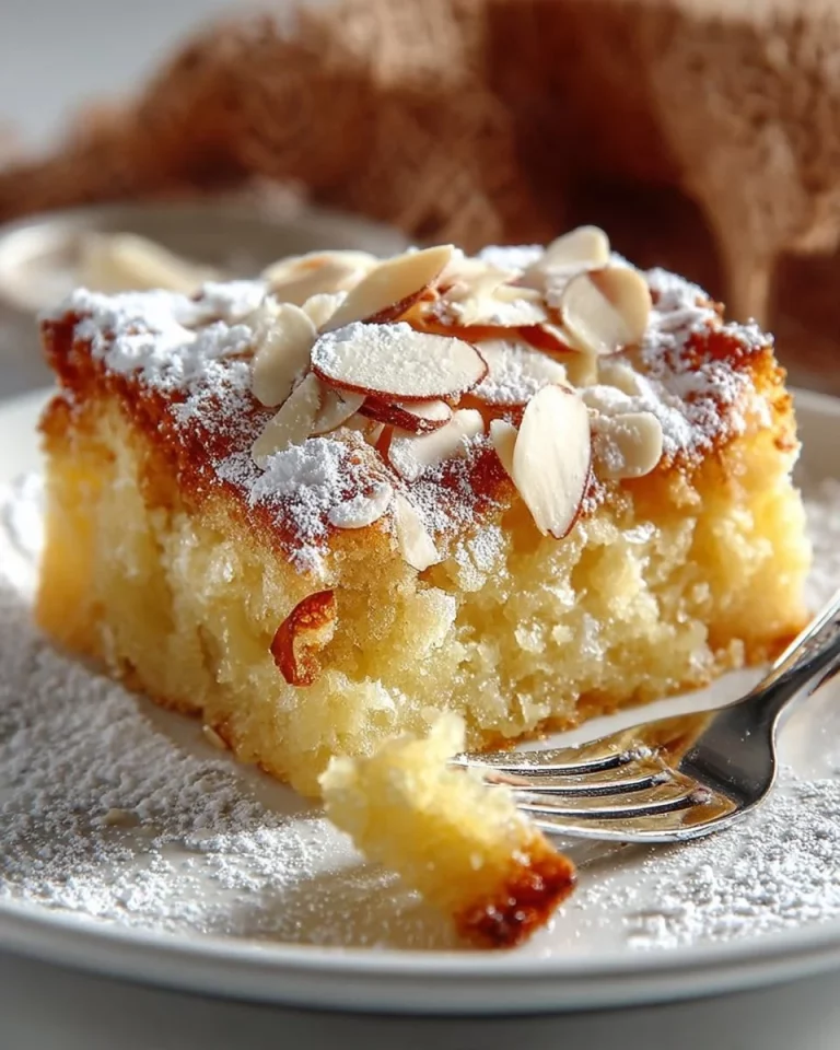 Torta di Mandorle Keto con mandorle e ingredienti a basso contenuto di carboidrati