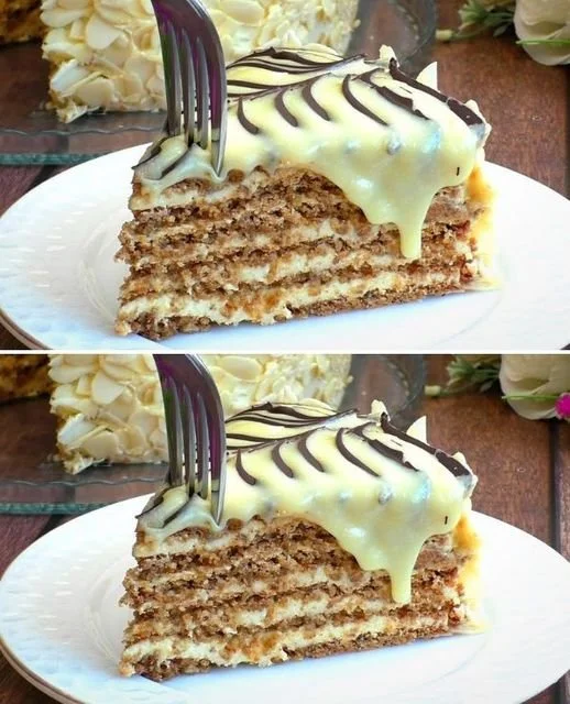 Torta di Meringa e Crema decorata con frutta fresca e cioccolato