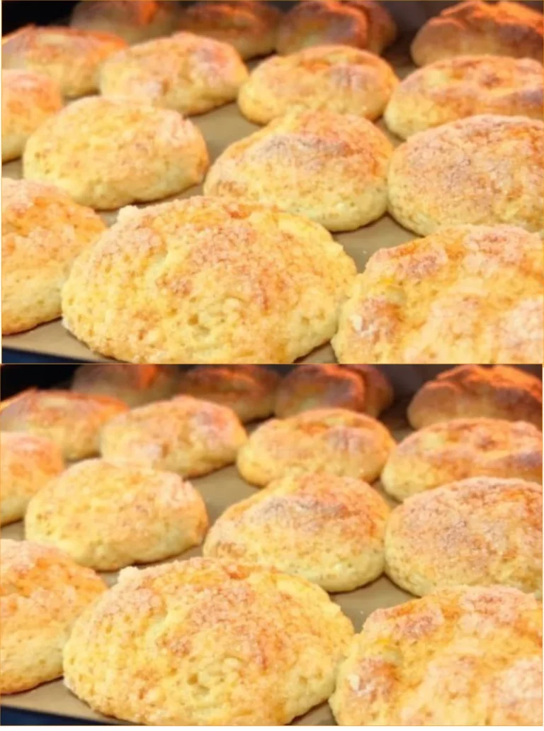 Bollini di Formaggio Cottage e Mela su un piatto