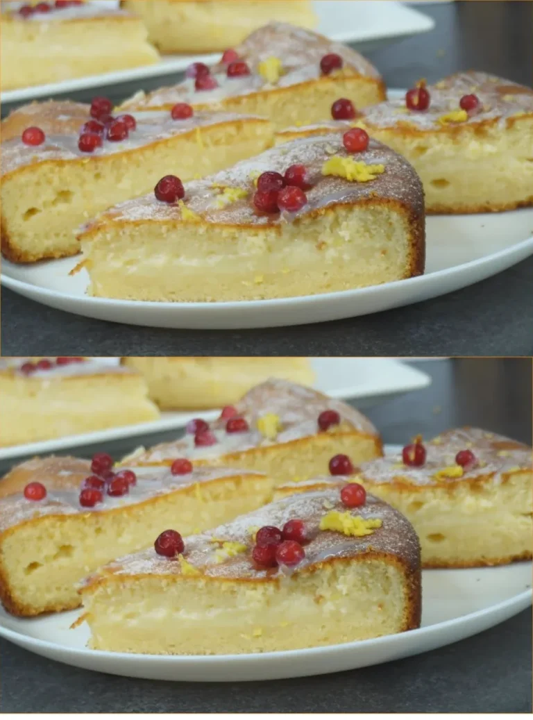 Fetta di torta al limone deliziosa su un piatto bianco
