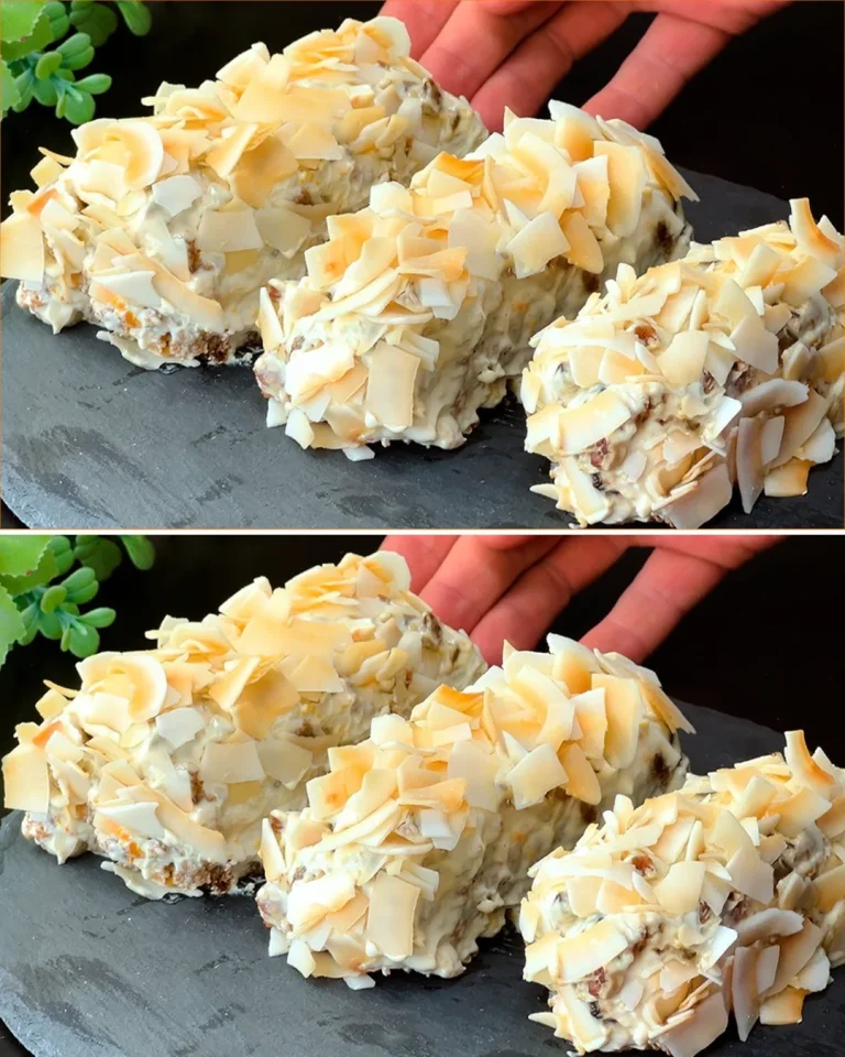 Torta di avena fatta in casa decorata con frutta fresca