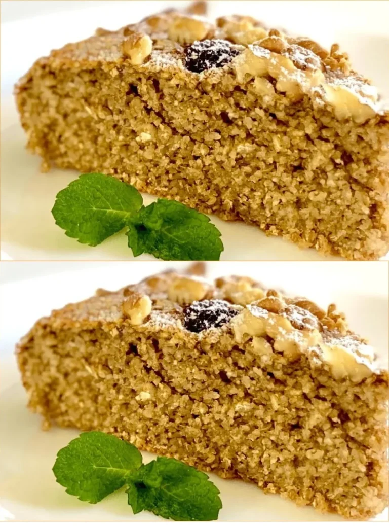 Torta di Mele Senza Farina servita su un piatto