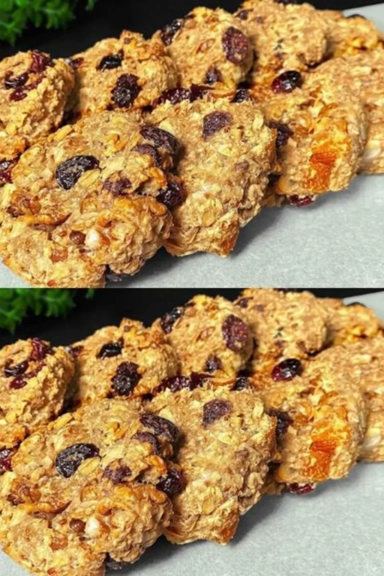 Biscotti alle mele freschi pronti per essere gustati