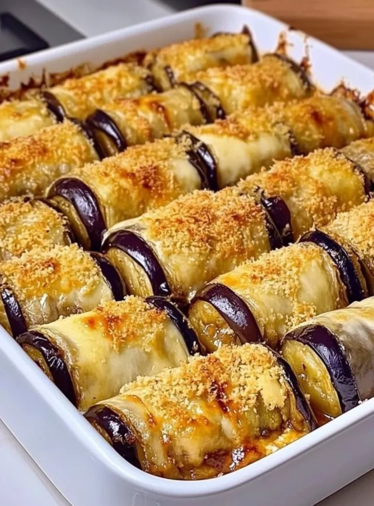 Melanzane al Forno con Pollo e Formaggio pronte da servire.