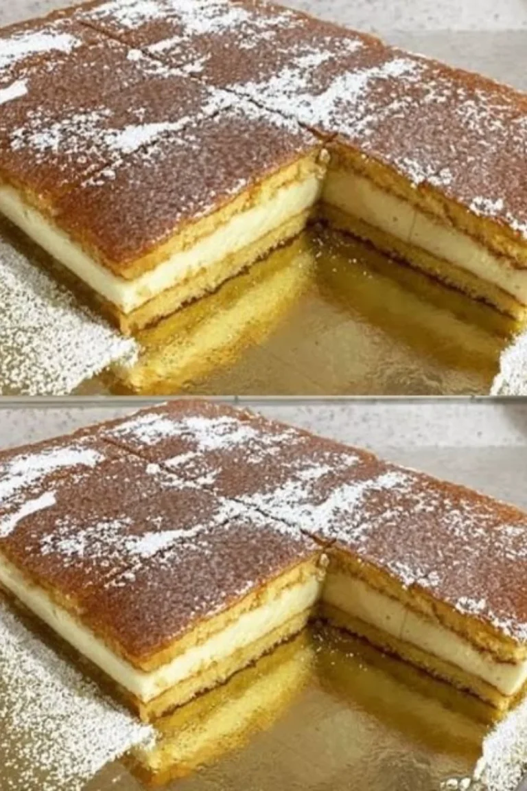 Torta deliziosa decorata con frutta fresca e crema
