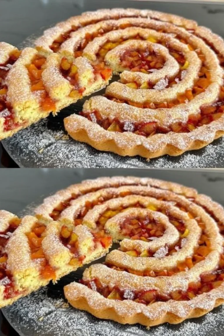 Torta di frutta facile con freschezza e colori vivaci delle frutti