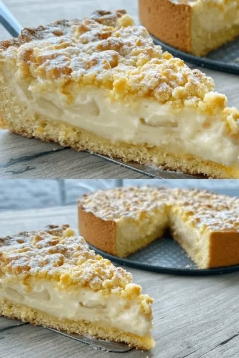 Fetta di Torta di Mela con Crema su un piatto bianco